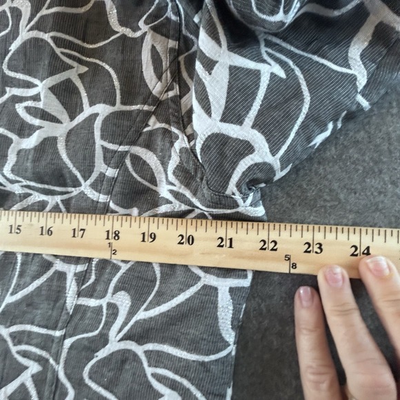 Additions By Chico's Gray & White Abstract Print Lightweight Jacket Sz 2 ; 12; L - Picture 11 of 16